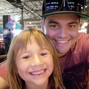 Meet your Posher, Bradley